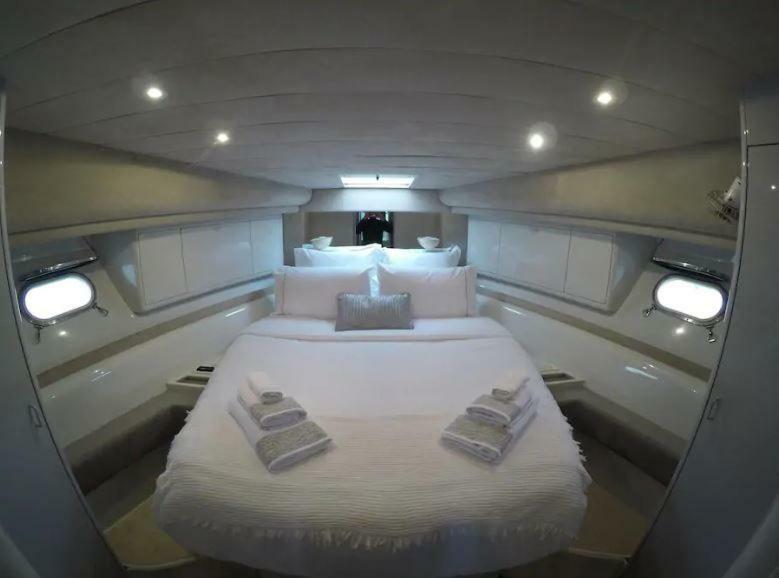 ホテル Beautiful And Magnific Yacht リスボン エクステリア 写真
